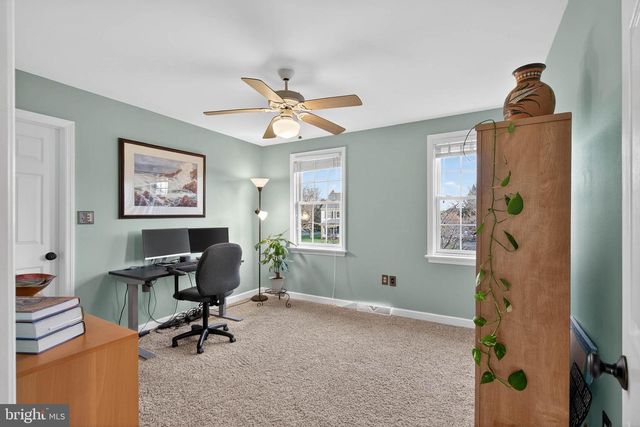 35 OLD POST LN, Lititz, PA 17543