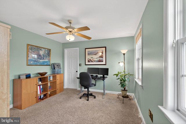 35 OLD POST LN, Lititz, PA 17543