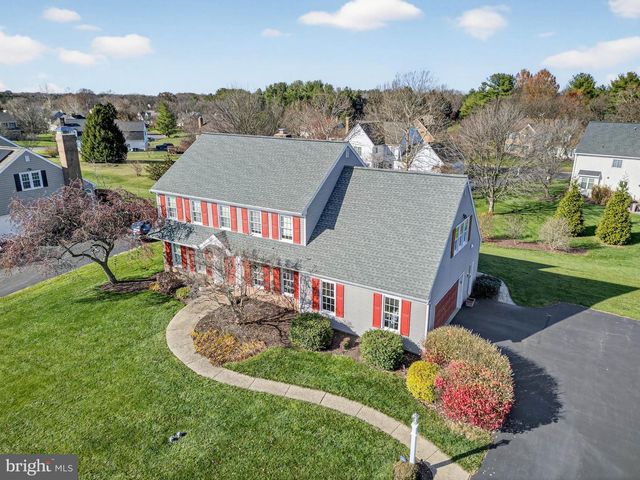 35 OLD POST LN, Lititz, PA 17543