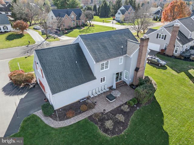 35 OLD POST LN, Lititz, PA 17543