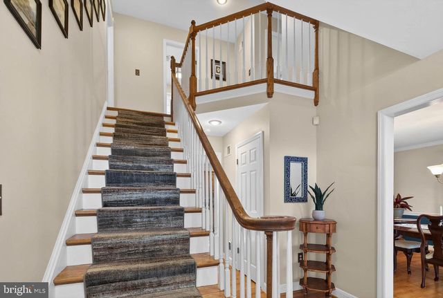 35 OLD POST LN, Lititz, PA 17543