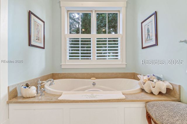 77 Cumberland Dr, Bluffton, SC 29910