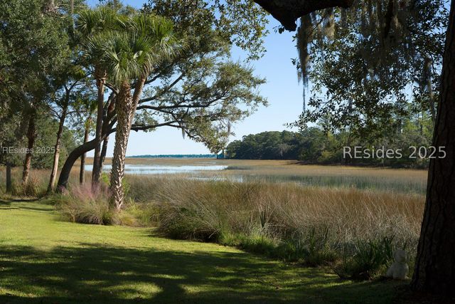 77 Cumberland Dr, Bluffton, SC 29910