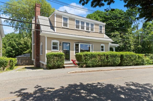 174 Willow Rd, Nahant, MA 01908