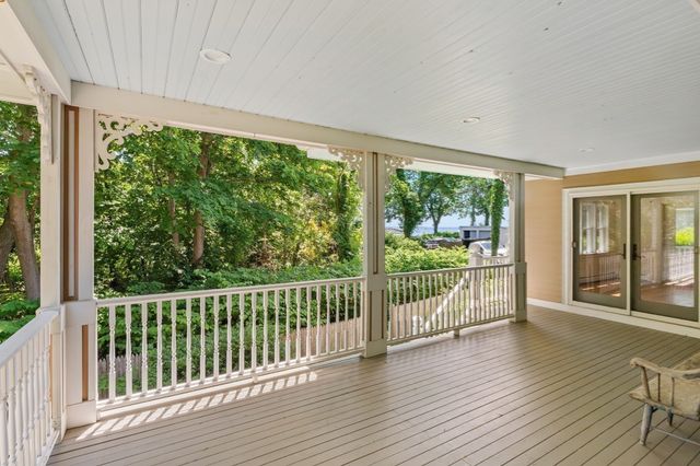 174 Willow Rd, Nahant, MA 01908