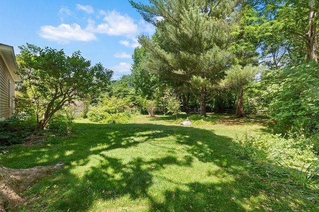 174 Willow Rd, Nahant, MA 01908