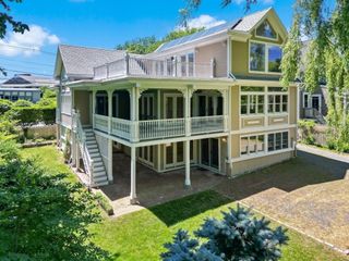 174 Willow Rd, Nahant, MA 01908