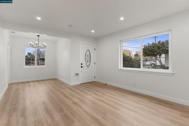 954 Carpino Ave, Pittsburg, CA 94565