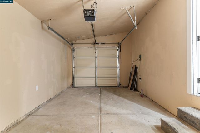 954 Carpino Ave, Pittsburg, CA 94565