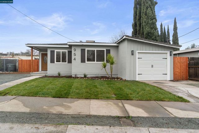 954 Carpino Ave, Pittsburg, CA 94565