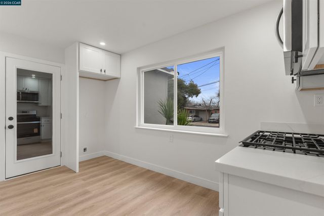 954 Carpino Ave, Pittsburg, CA 94565