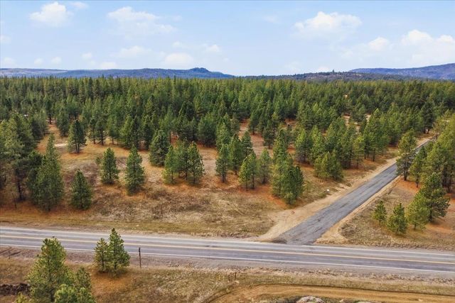 65xx Whispering Pines Way, Nine Mile Falls, WA 99026