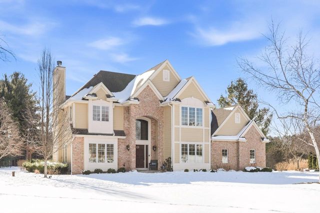 W283N6297 Hibritten WAY, Hartland, WI 53029