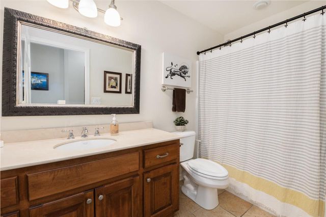 W283N6297 Hibritten WAY, Hartland, WI 53029