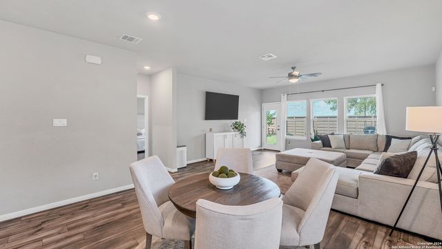 731 Myrtle Path, New Braunfels, TX 78130