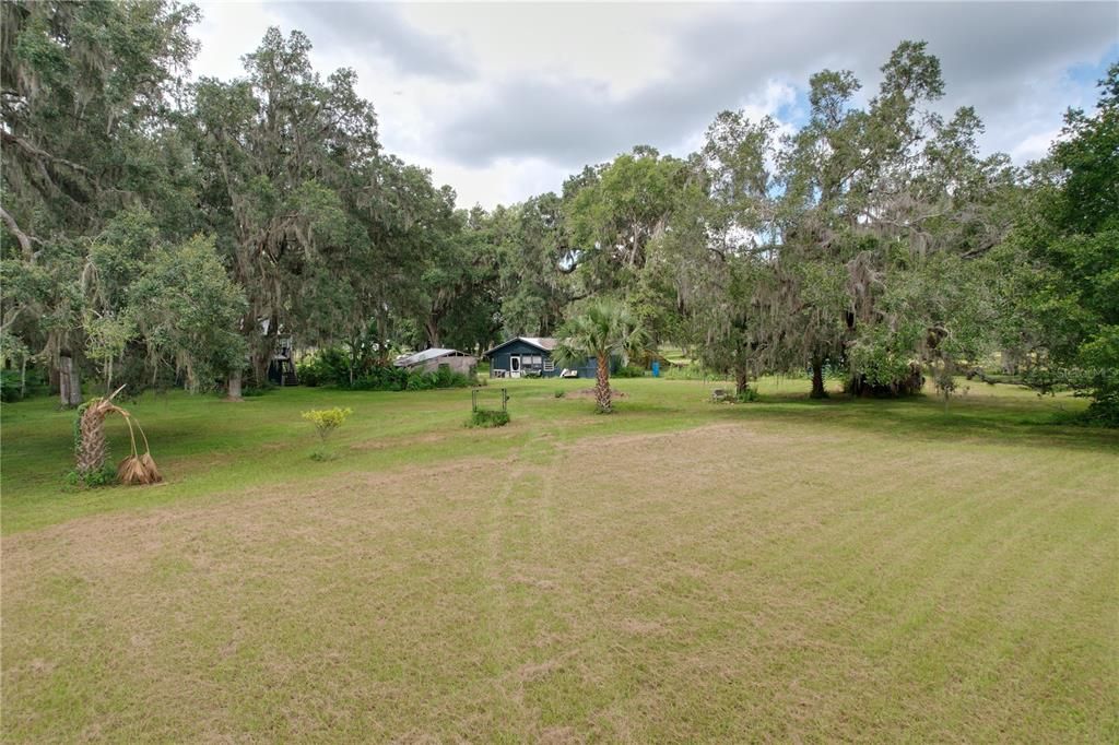 Image 10 of property listing at 2740 SATURN ROAD, Brooksville, FL 34604