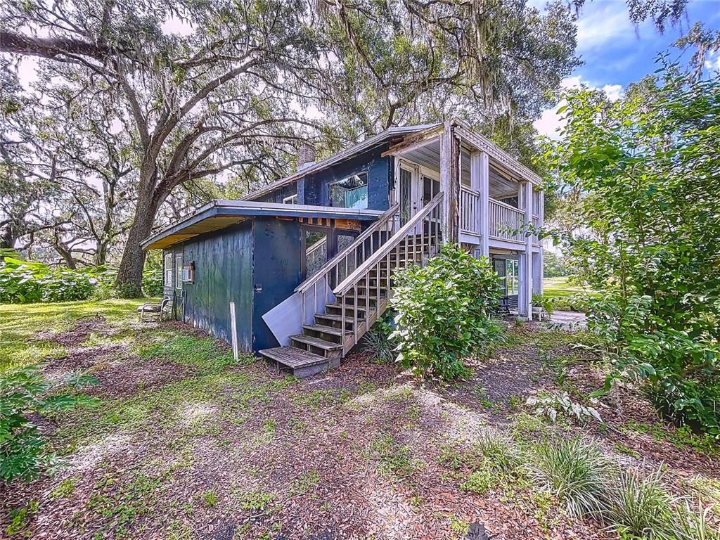 Image 14 of property listing at 2740 SATURN ROAD, Brooksville, FL 34604