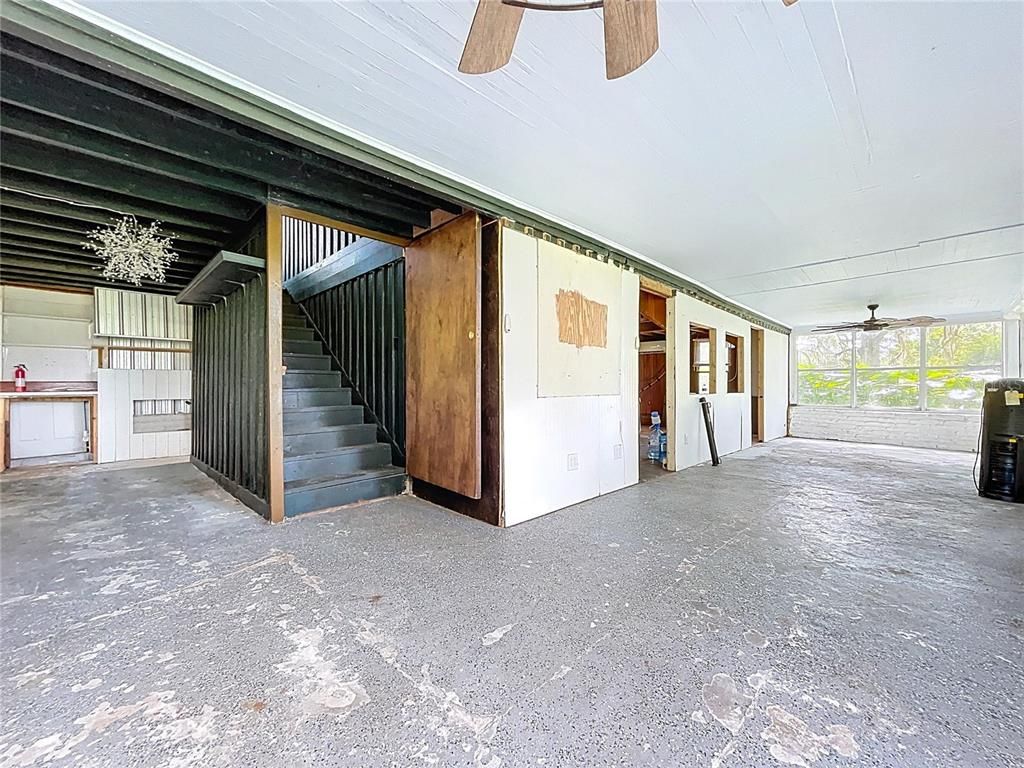 Image 32 of property listing at 2740 SATURN ROAD, Brooksville, FL 34604