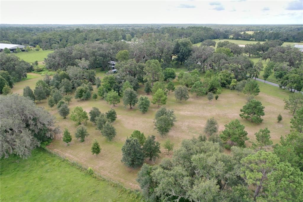 Image 34 of property listing at 2740 SATURN ROAD, Brooksville, FL 34604