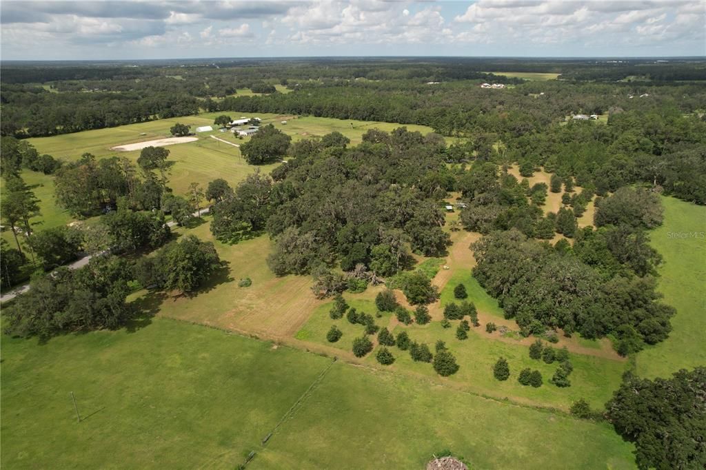 Image 49 of property listing at 2740 SATURN ROAD, Brooksville, FL 34604