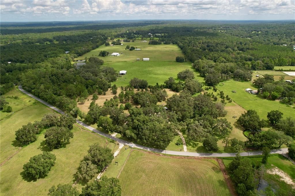 Image 86 of property listing at 2740 SATURN ROAD, Brooksville, FL 34604