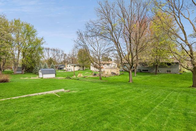 20914 Jacquard Avenue, Lakeville, MN 55044