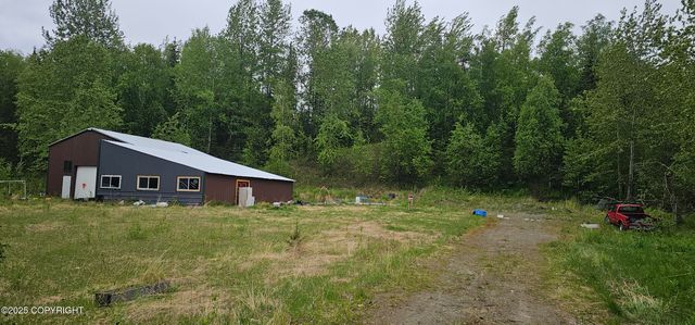 2514 E Sleepy Hollow Circle, Wasilla, AK 99654