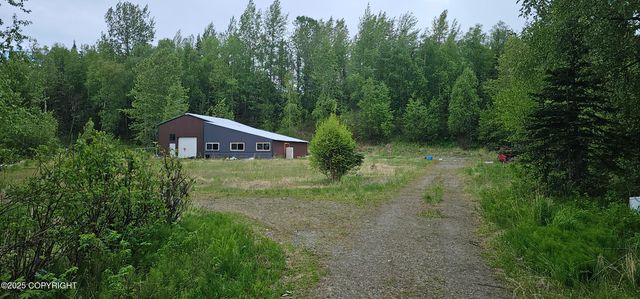 2514 E Sleepy Hollow Circle, Wasilla, AK 99654