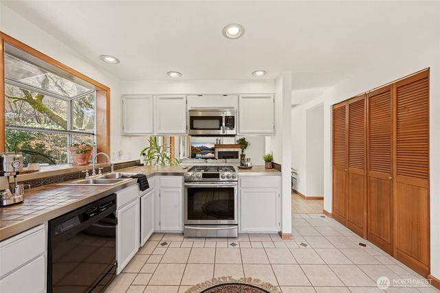 5141 SW 326th Place, Federal Way, WA 98023