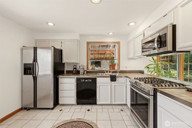 5141 SW 326th Place, Federal Way, WA 98023