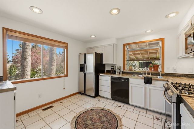 5141 SW 326th Place, Federal Way, WA 98023