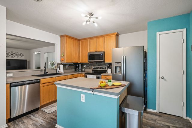13621 Ponderosa Ranch Road, Fort Worth, TX 76262