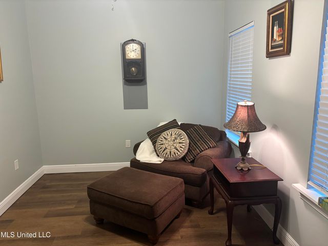 513 Poinsettia Drive, Bay Saint Louis, MS 39520