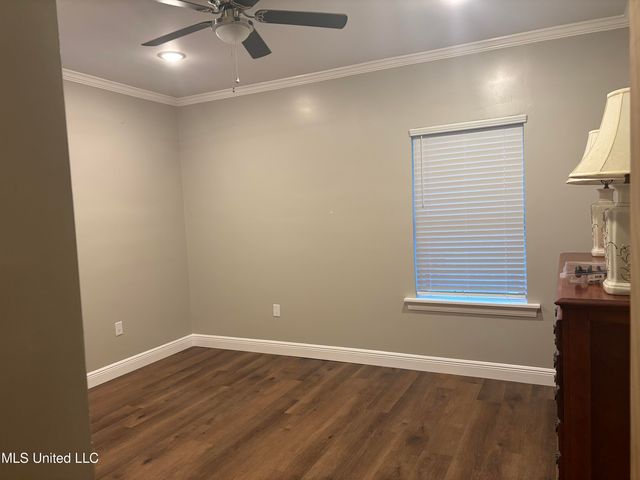 513 Poinsettia Drive, Bay Saint Louis, MS 39520