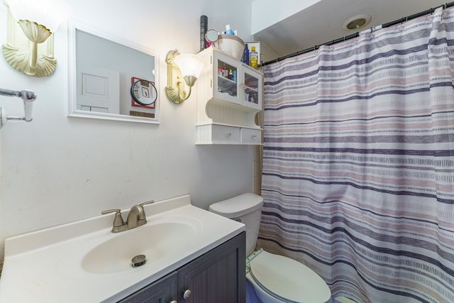 14103 Westwood Trail, Woodstock, IL 60098