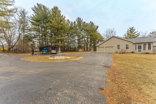 14103 Westwood Trail, Woodstock, IL 60098