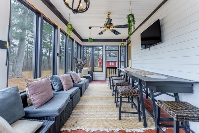 14103 Westwood Trail, Woodstock, IL 60098