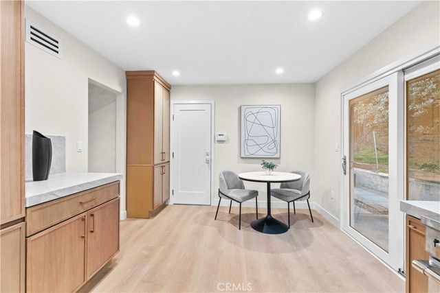 2108 El Arbolita, Glendale, CA 91208