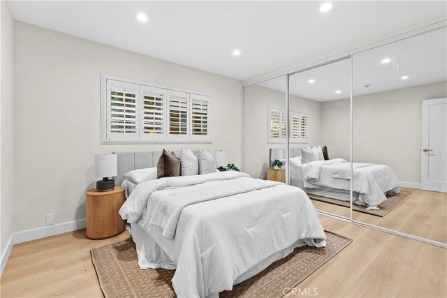 2108 El Arbolita, Glendale, CA 91208