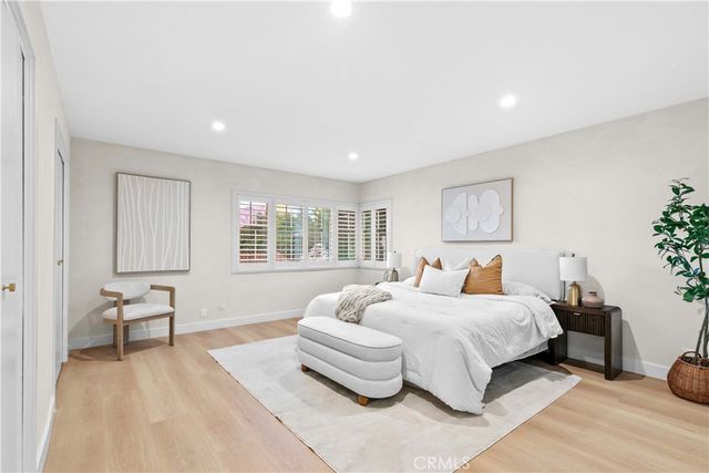 2108 El Arbolita, Glendale, CA 91208