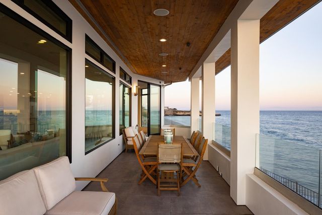 2900 E Cliff Drive, Santa Cruz, CA 95062