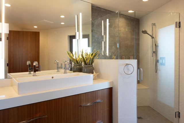 2900 E Cliff Drive, Santa Cruz, CA 95062