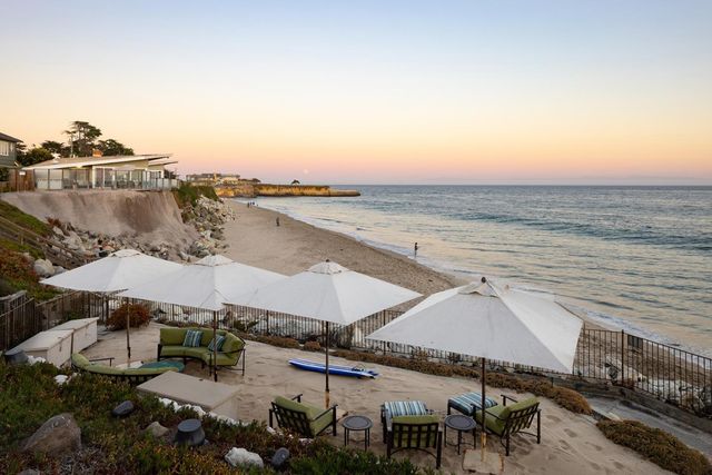 2900 E Cliff Drive, Santa Cruz, CA 95062