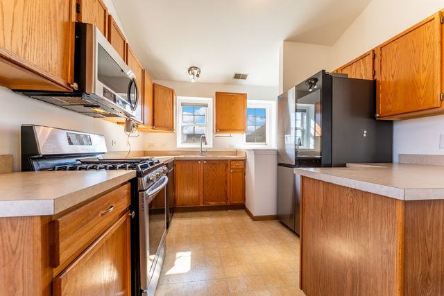 2503 Sheehan Drive 201, Naperville, IL 60564