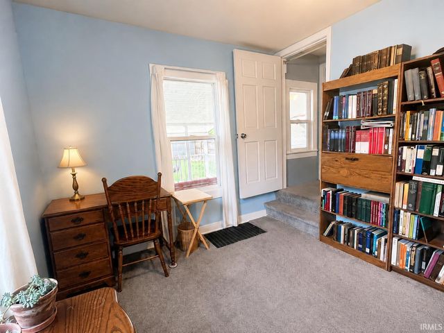 730 Ridgewood Drive, Fort Wayne, IN 46805