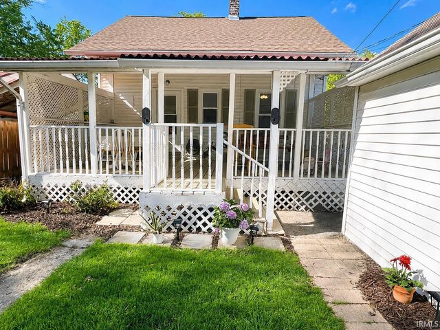 730 Ridgewood Drive, Fort Wayne, IN 46805