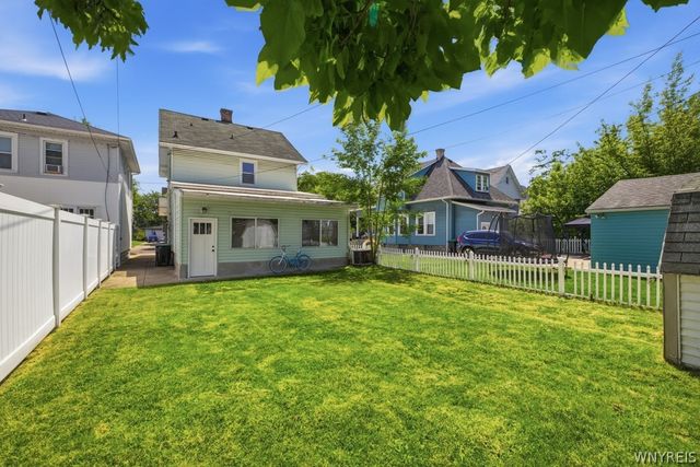 121 Tremaine Avenue, Tonawanda, NY 14217