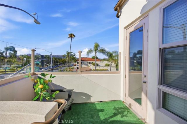 506 S Brea, Brea, CA 92821