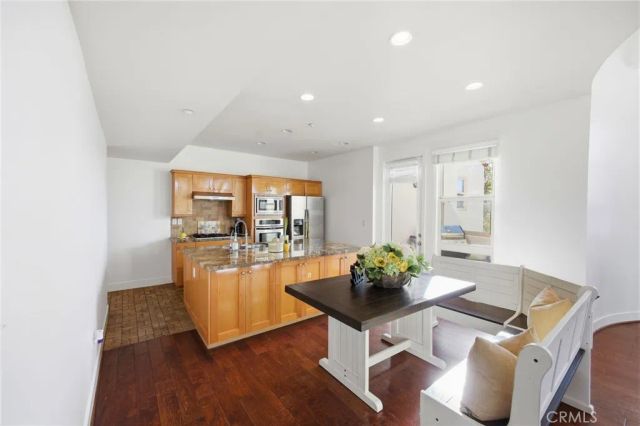 506 S Brea, Brea, CA 92821