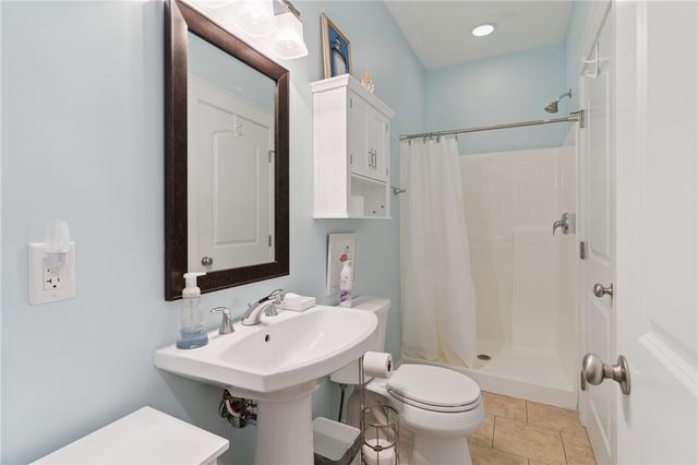 11 Hidden Harbor Road, Brunswick, GA 31525